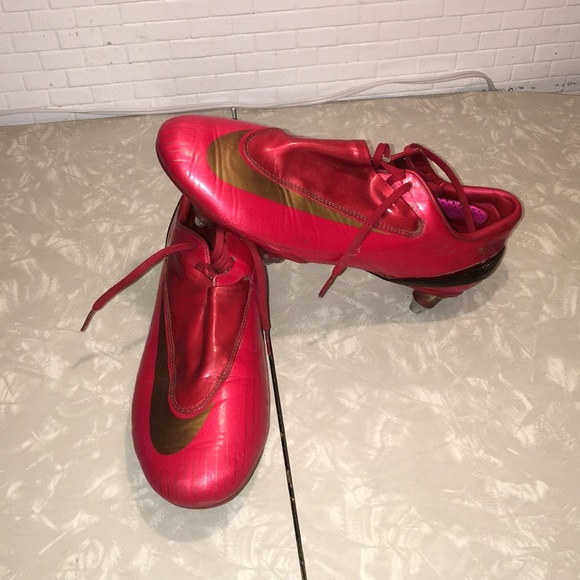 Buty halówki Nike Mercurial Vapor Academy IC 40 Allegro